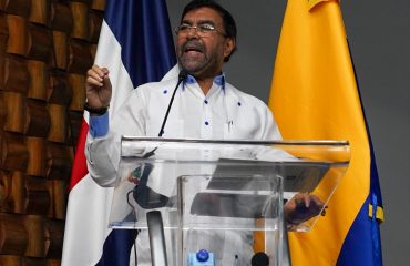 Foto1. Olmedo Caba Romano En La UCNE